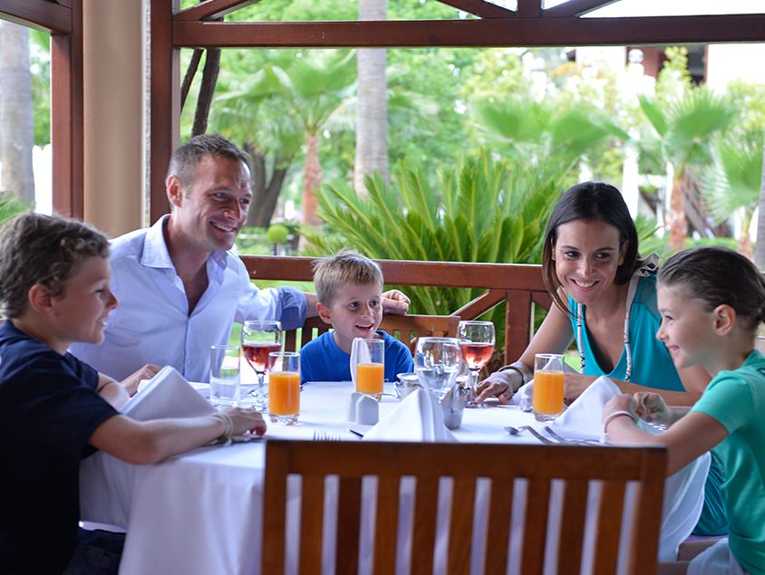 Palmiye hotel קלאב מד טורקיה חדר אוכל