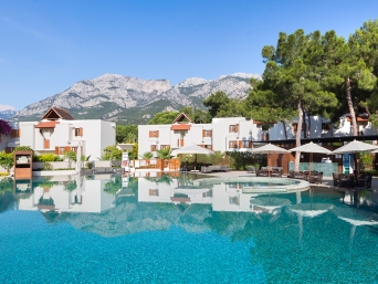 קלאב מד Palmiye טורקיה