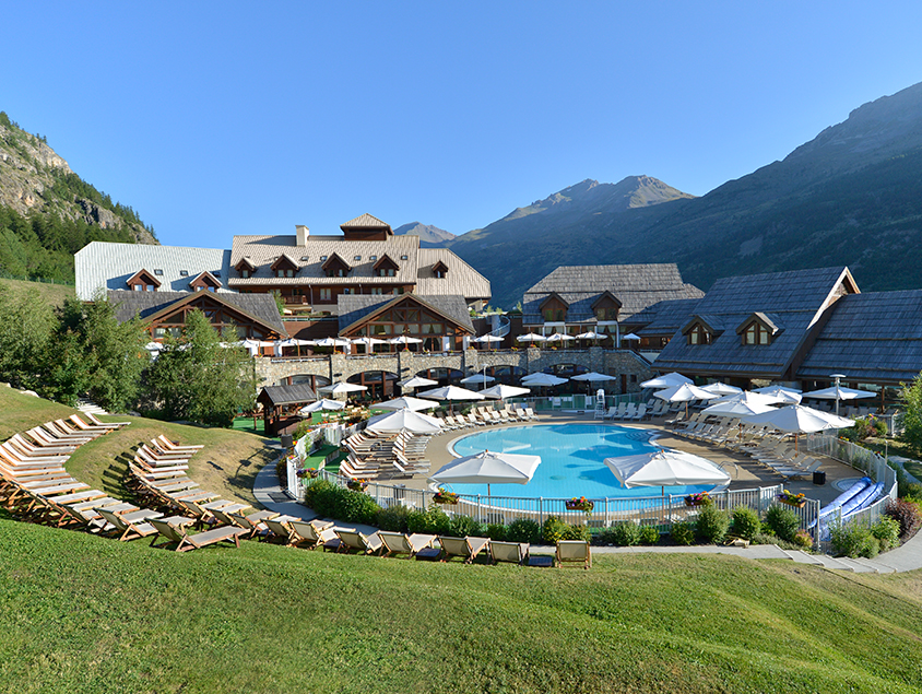 קלאב מד Serre-Chevalier צרפת  - 1