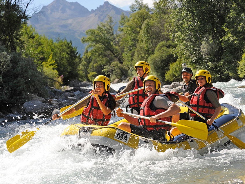 קלאב מד Serre-Chevalier צרפת  פעילות מים