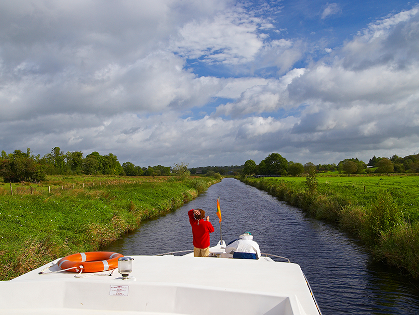 שייט תעלות Lough Erne באירלנד -4